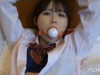 李允浩早上起来骚b老婆不让插